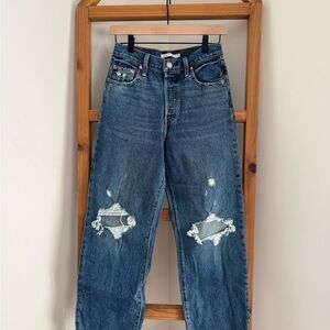 Levi’s Ribcage Straight Ankle Jeans